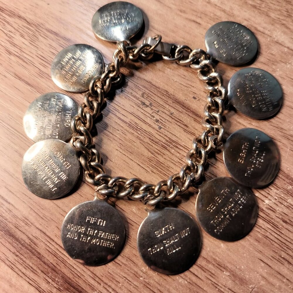 Share Vintage 7" Chain Link Bracelet with 10 Commandments Pendants